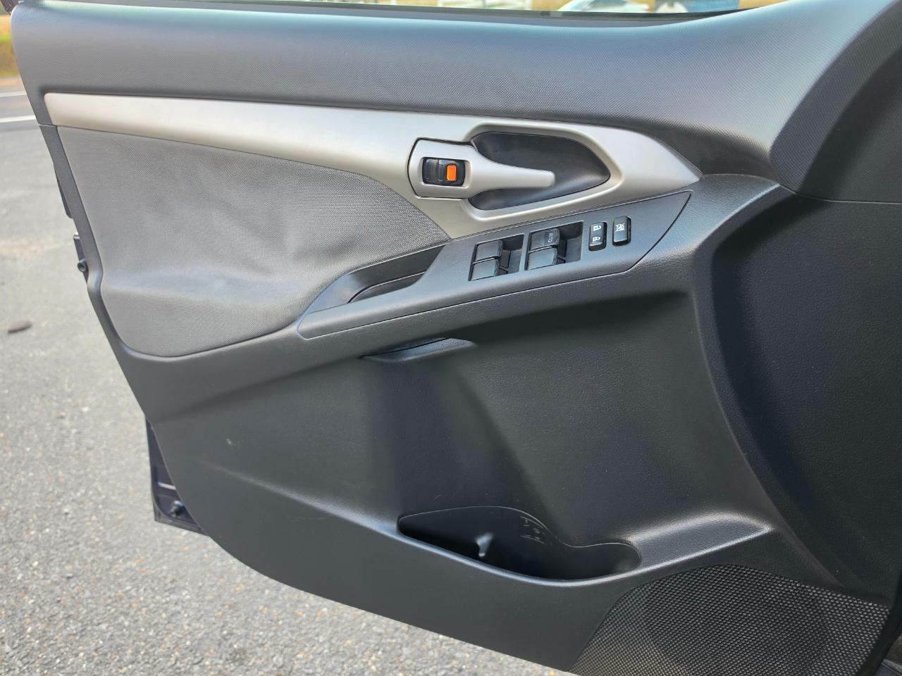 Toyota Matrix XRS 5-Speed AT 2009