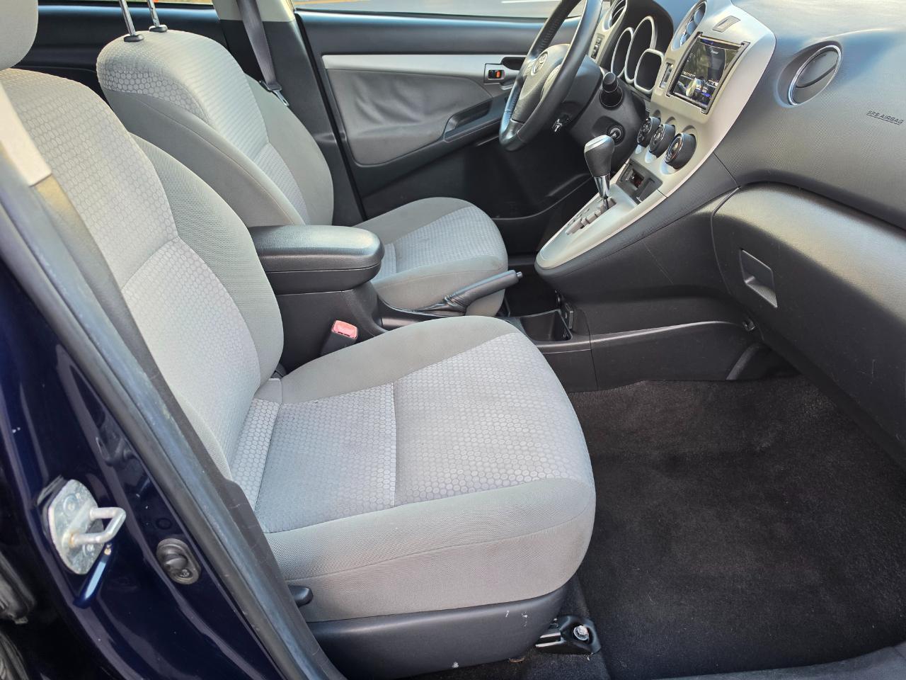 Toyota Matrix XRS 5-Speed AT 2009