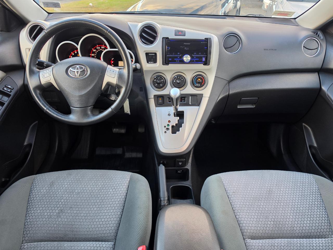 Toyota Matrix XRS 5-Speed AT 2009