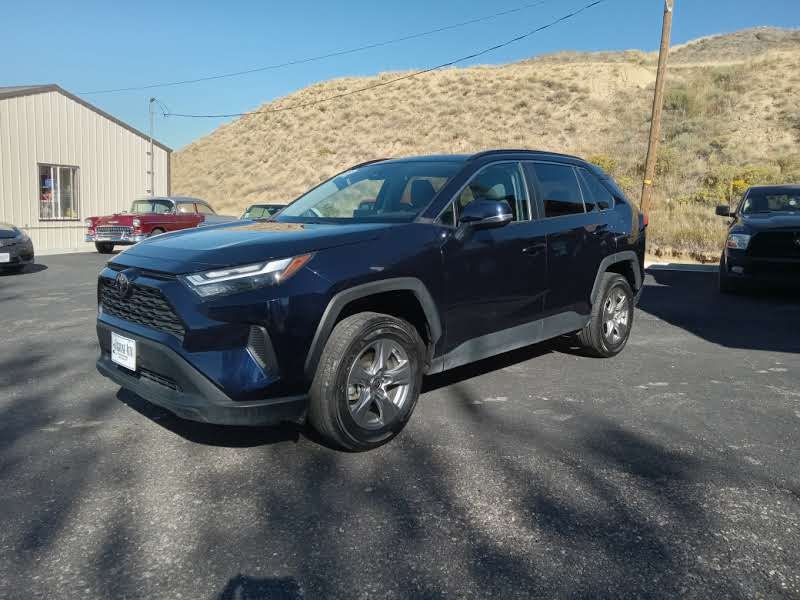 2024 Toyota RAV4 XLE AWD