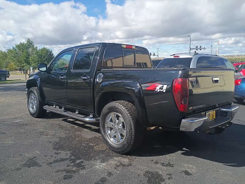 2011 Chevrolet Colorado photo 3