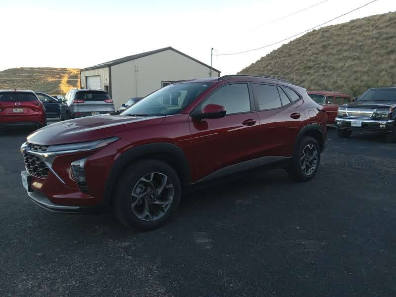 2024 Chevrolet Trax LT