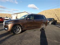 2019 BMW X7 