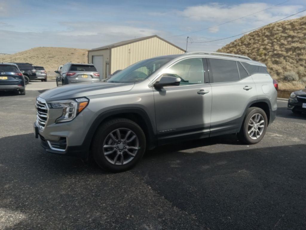 2024 GMC Terrain SLT AWD