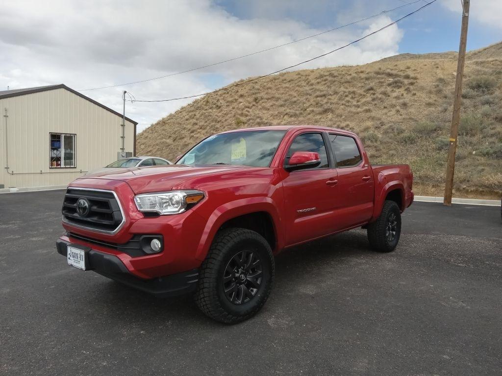 2023 Toyota Tacoma SR5 Double Cab Long Bed V6 6AT 4WD