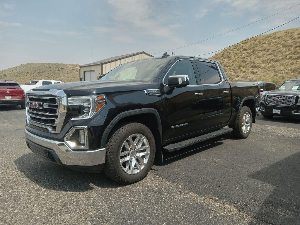 2021 GMC Sierra 1500 SLT Crew Cab Short Box 4WD