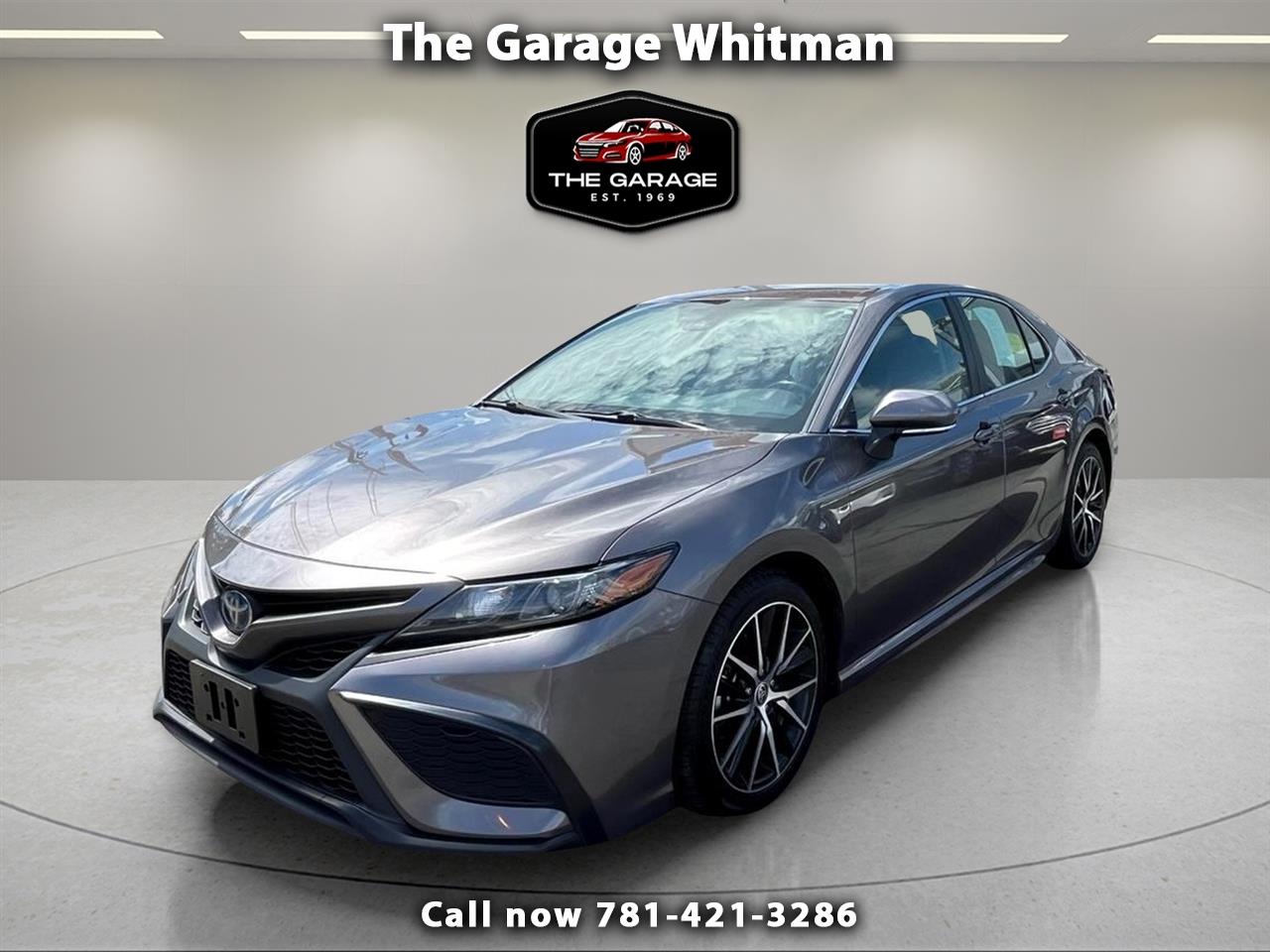 2022 Toyota Camry SE