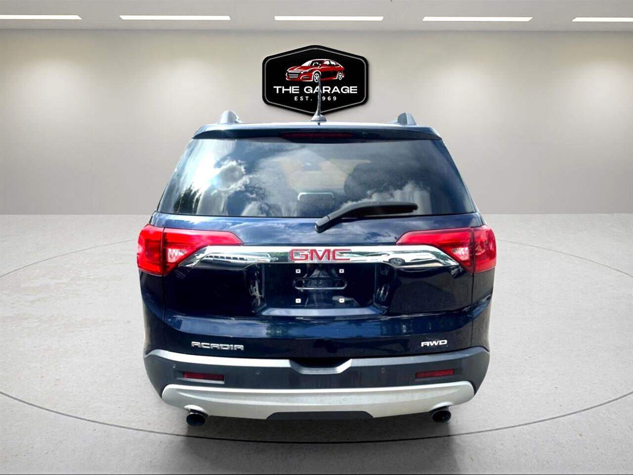 2017 Gmc Acadia SLE photo 4