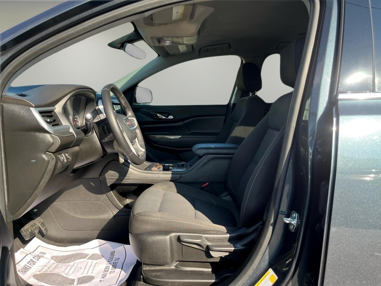 GMC Acadia AWD 4dr SLE 2020