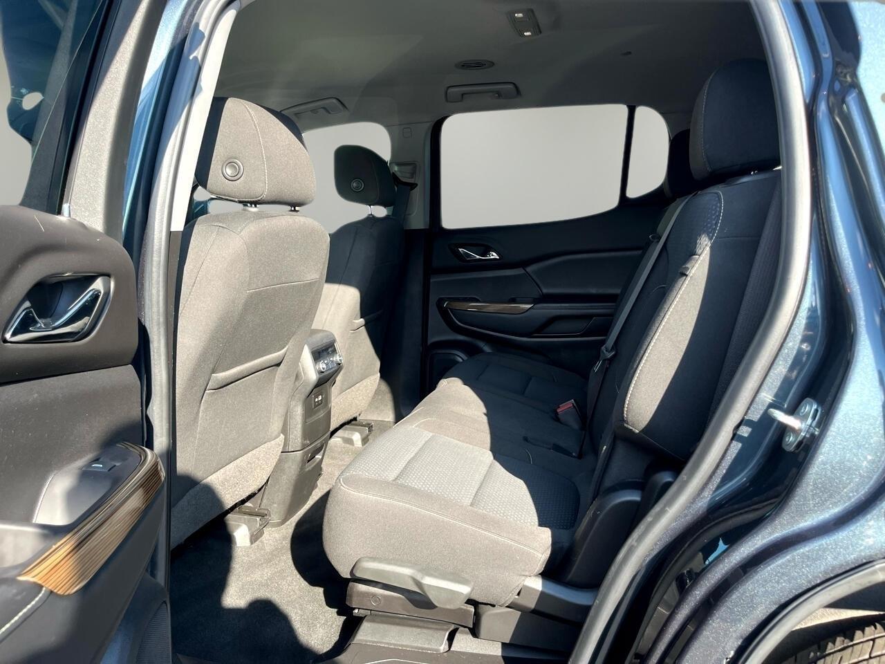 GMC Acadia AWD 4dr SLE 2020