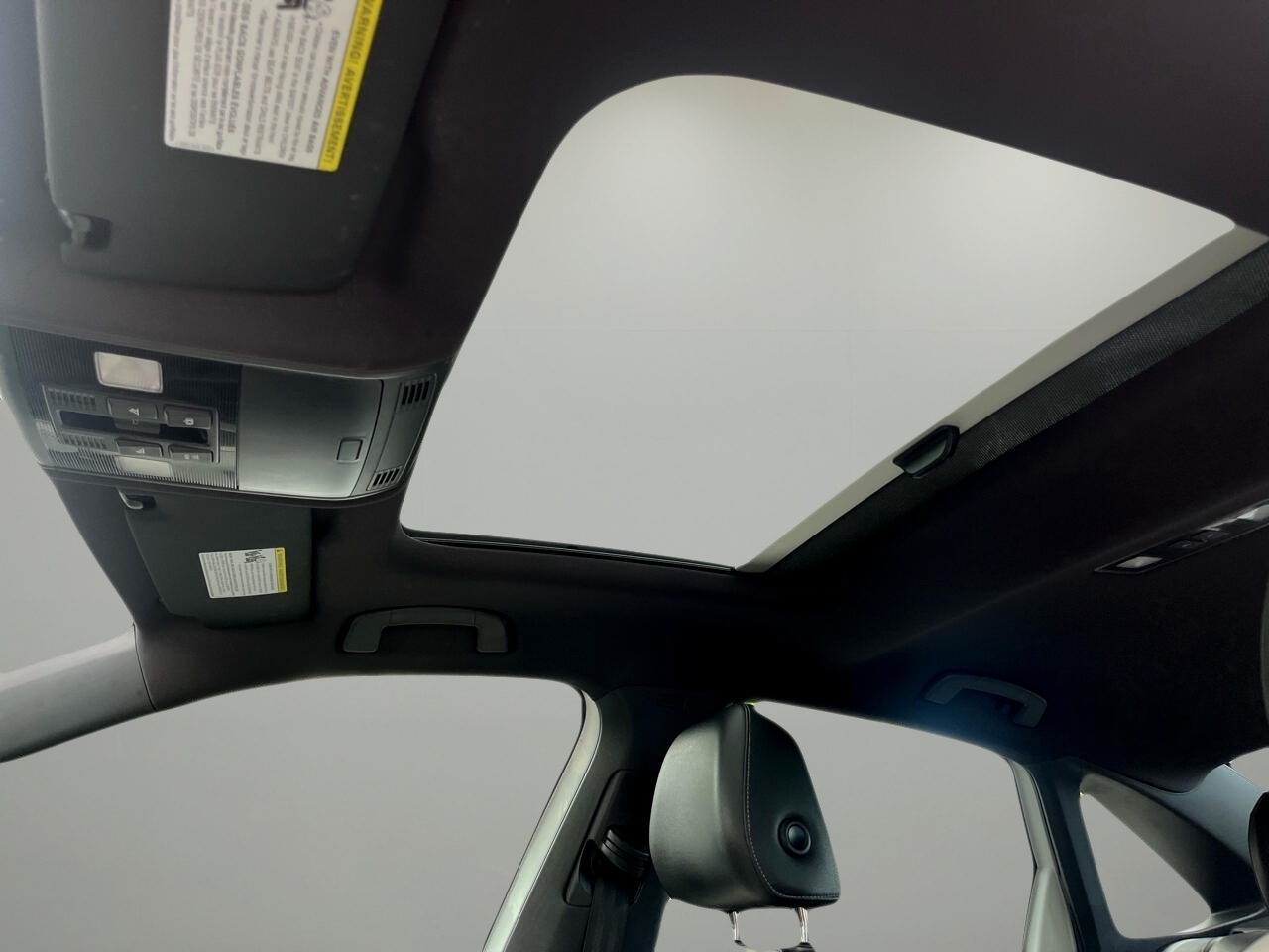 Volkswagen Jetta R-Line Auto w/SULEV 2019