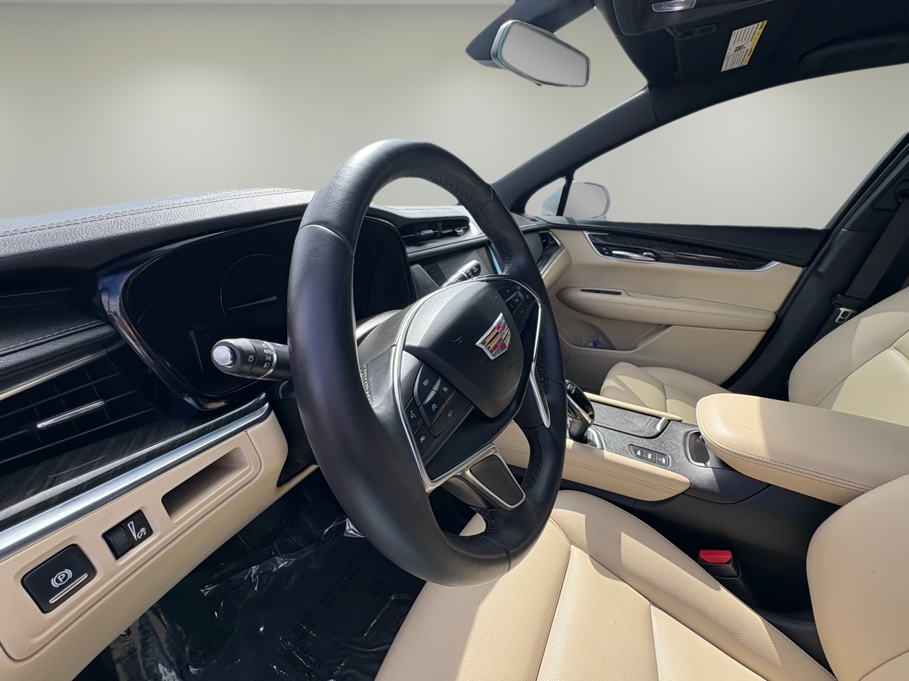 Cadillac XT5 AWD 4dr 2018 Cadillac XT5 AWD 4dr 2018