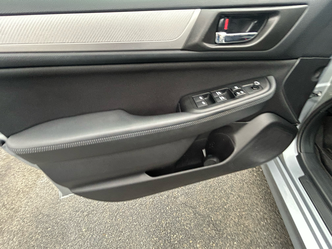 Subaru Legacy 4dr Sdn 2.5i Premium PZEV 2015 Subaru Legacy 4dr Sdn 2.5i Premium PZEV 2015