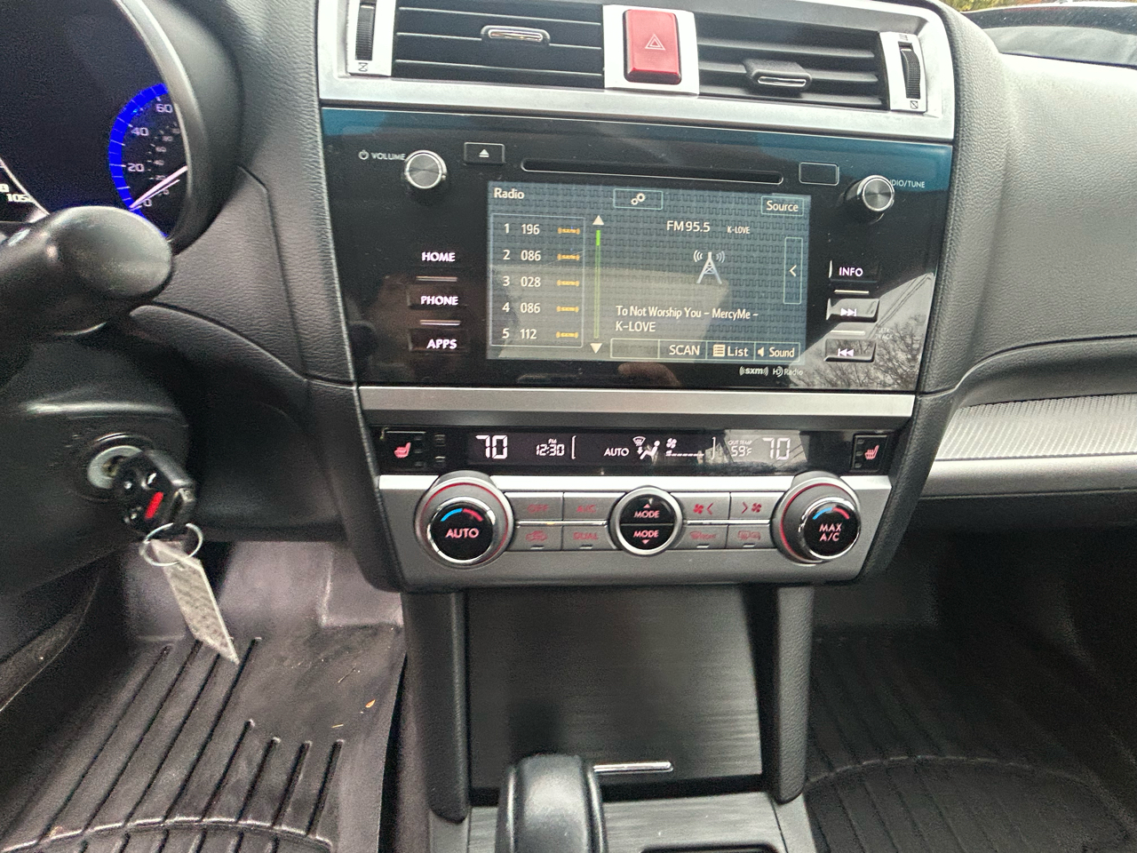 Subaru Legacy 4dr Sdn 2.5i Premium PZEV 2015 Subaru Legacy 4dr Sdn 2.5i Premium PZEV 2015