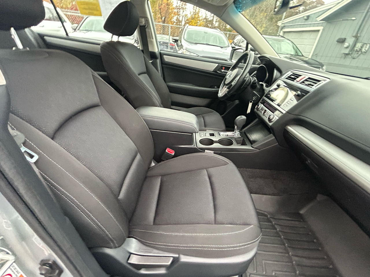 Subaru Legacy 4dr Sdn 2.5i Premium PZEV 2015 Subaru Legacy 4dr Sdn 2.5i Premium PZEV 2015