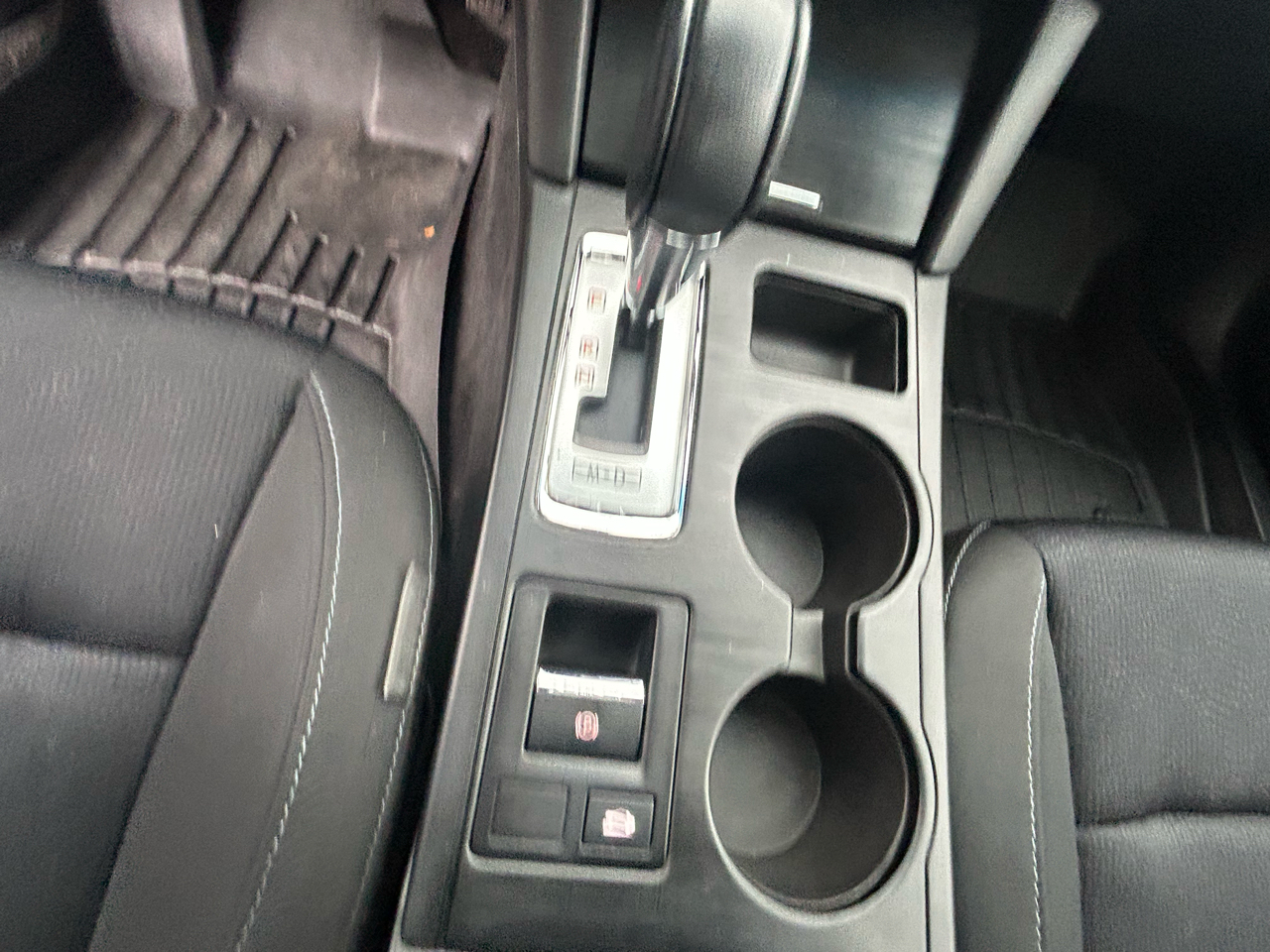 Subaru Legacy 4dr Sdn 2.5i Premium PZEV 2015 Subaru Legacy 4dr Sdn 2.5i Premium PZEV 2015