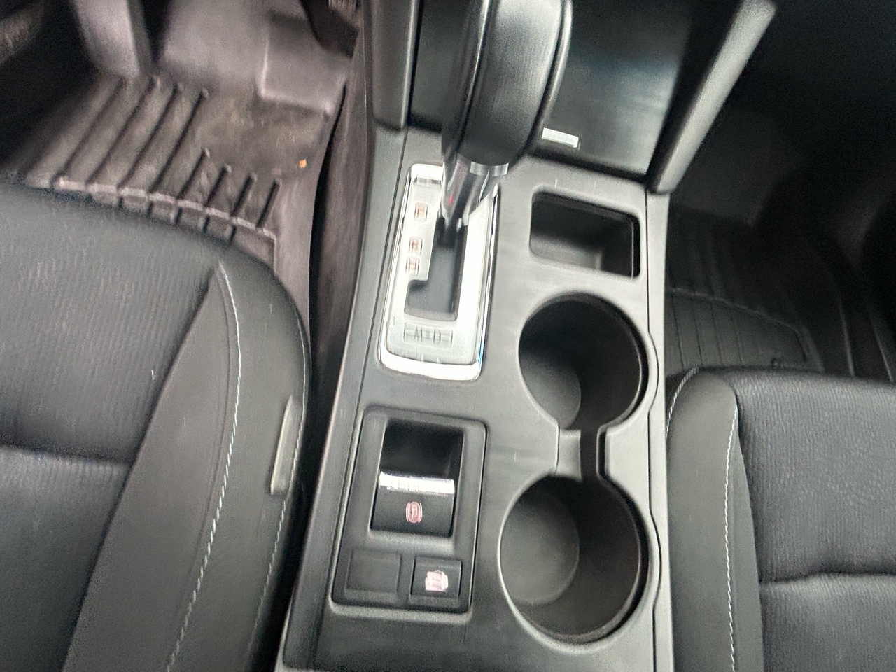 Subaru Legacy 4dr Sdn 2.5i Premium PZEV 2015 Subaru Legacy 4dr Sdn 2.5i Premium PZEV 2015