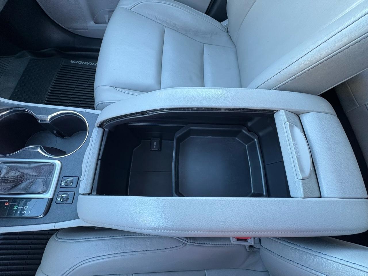 Toyota Highlander XLE V6 AWD (Natl) 2018