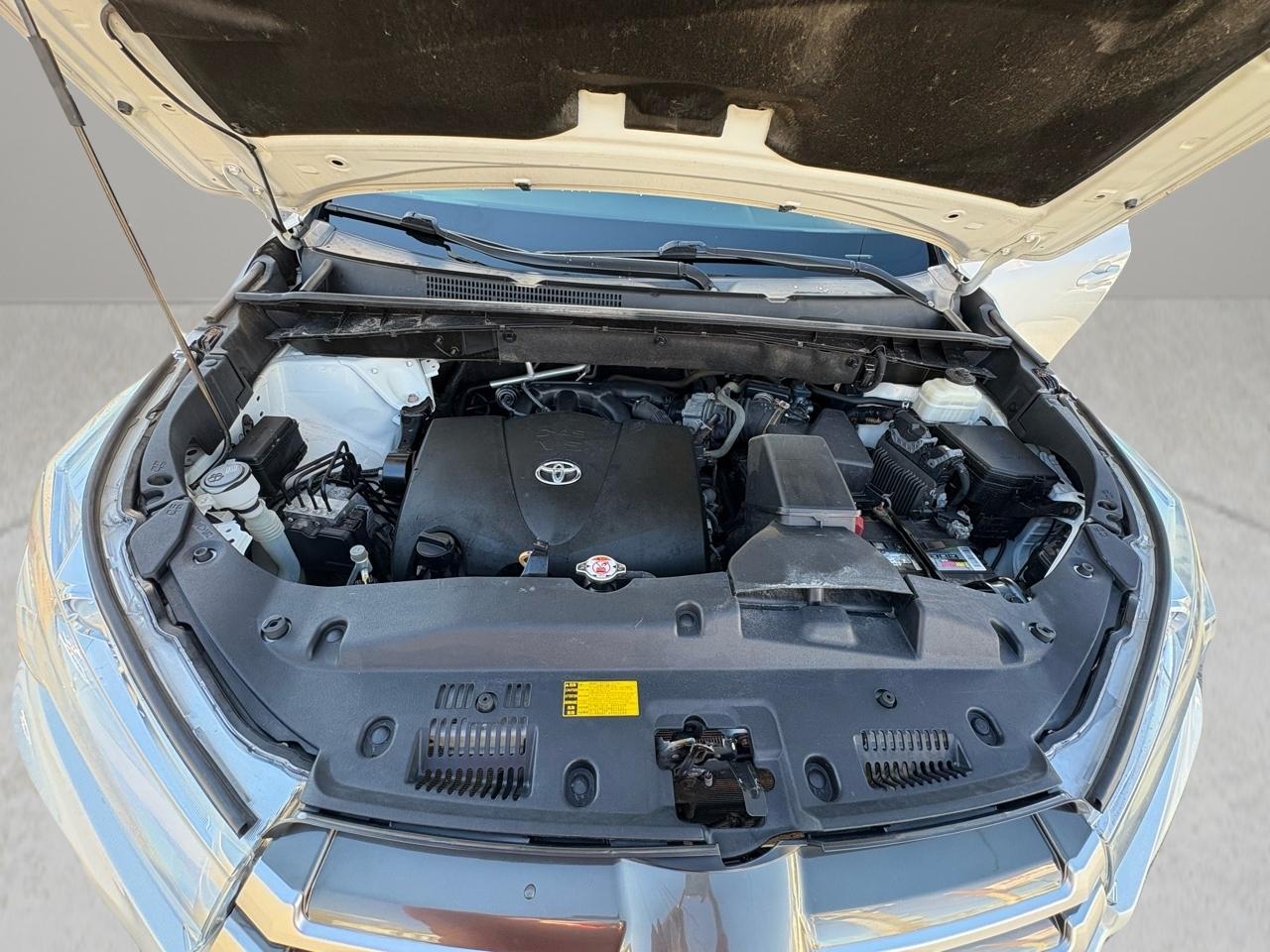 Toyota Highlander XLE V6 AWD (Natl) 2018