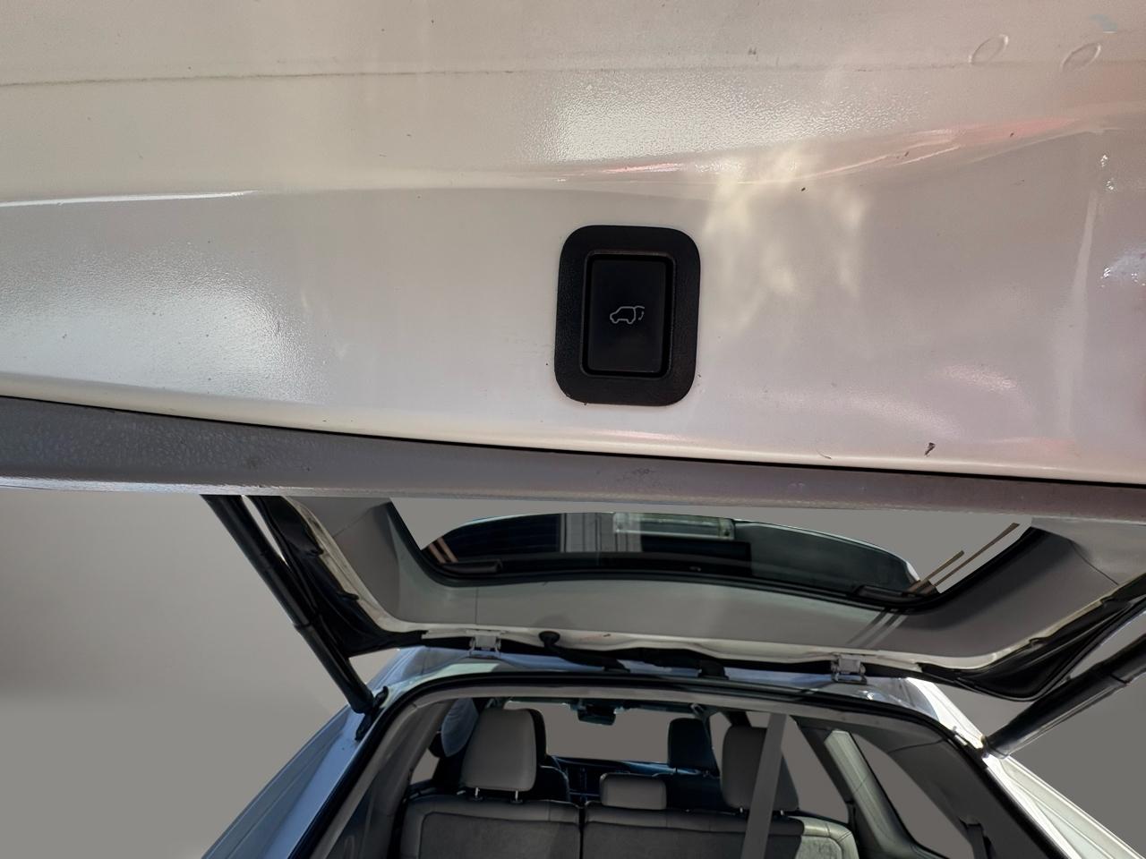 Toyota Highlander XLE V6 AWD (Natl) 2018