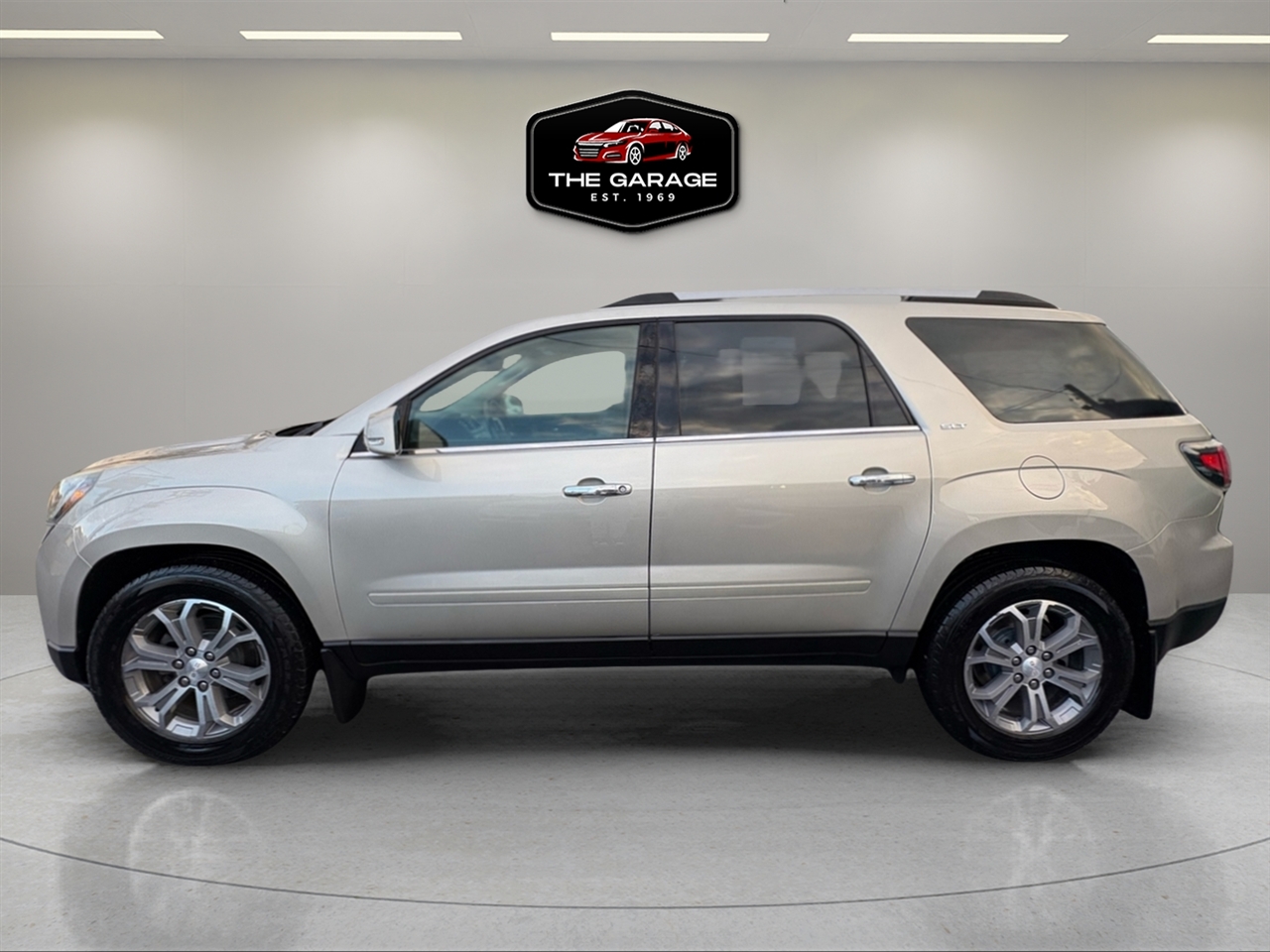 GMC Acadia AWD 4dr SLT w/SLT-1 2016