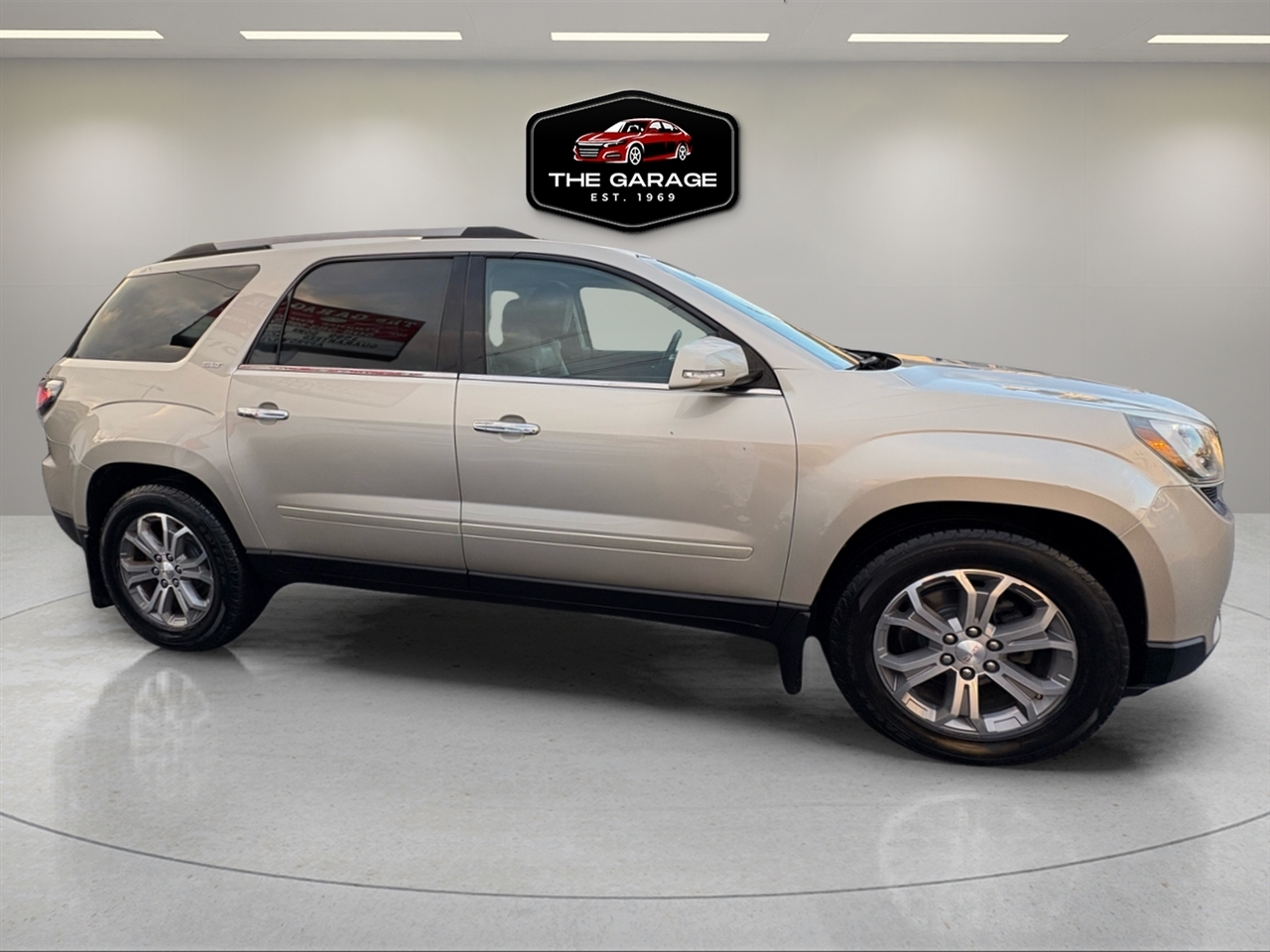 GMC Acadia AWD 4dr SLT w/SLT-1 2016