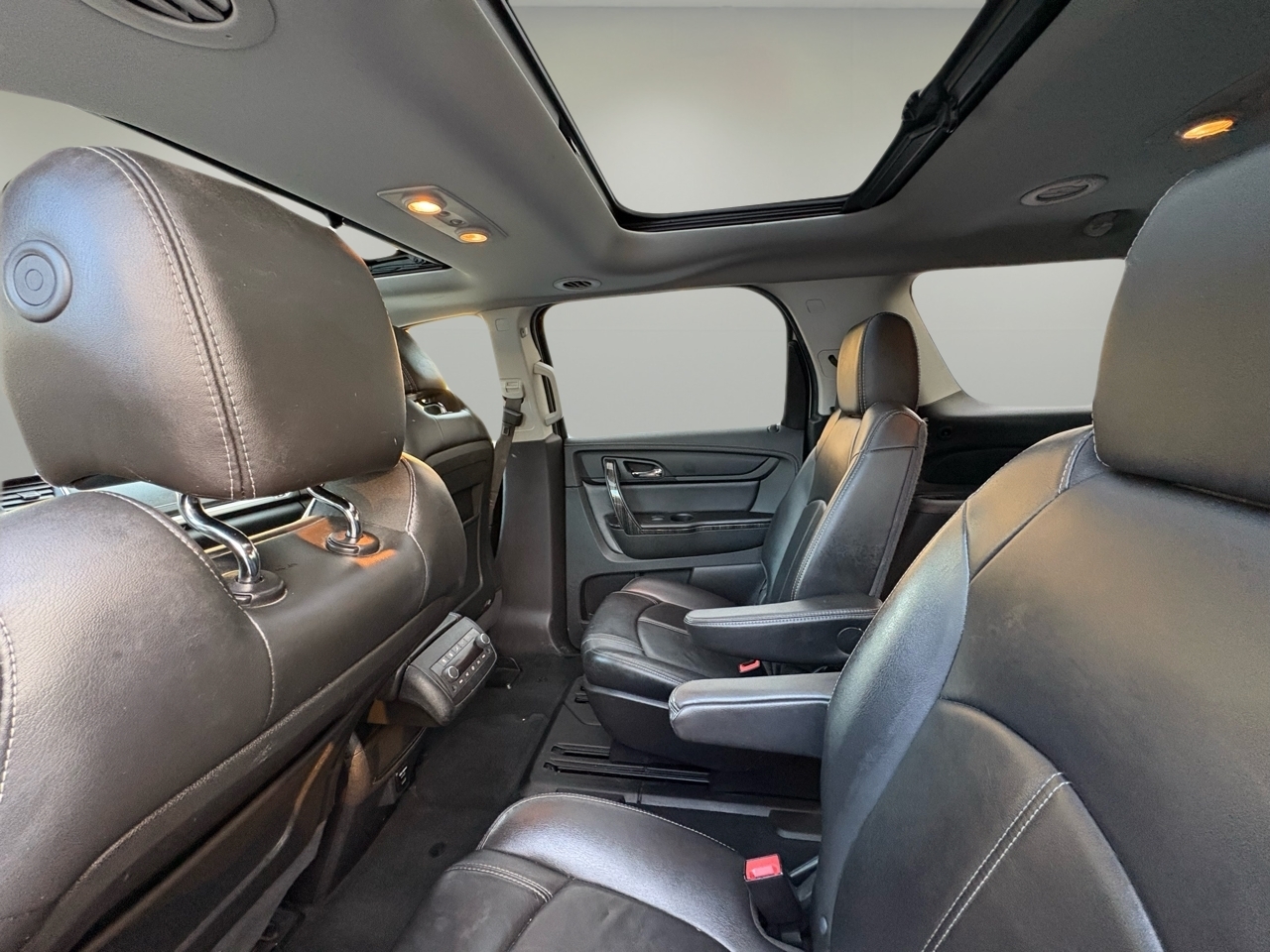 GMC Acadia AWD 4dr SLT w/SLT-1 2016