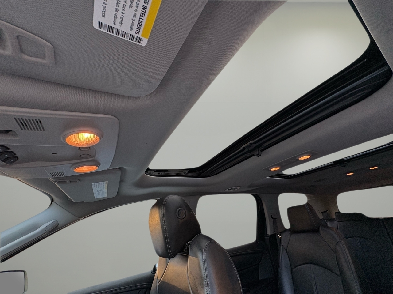 GMC Acadia AWD 4dr SLT w/SLT-1 2016