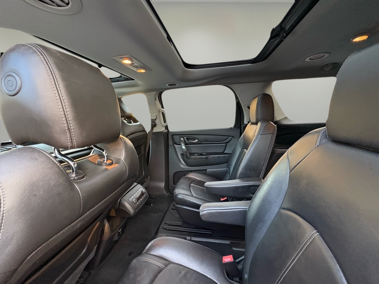 GMC Acadia AWD 4dr SLT w/SLT-1 2016