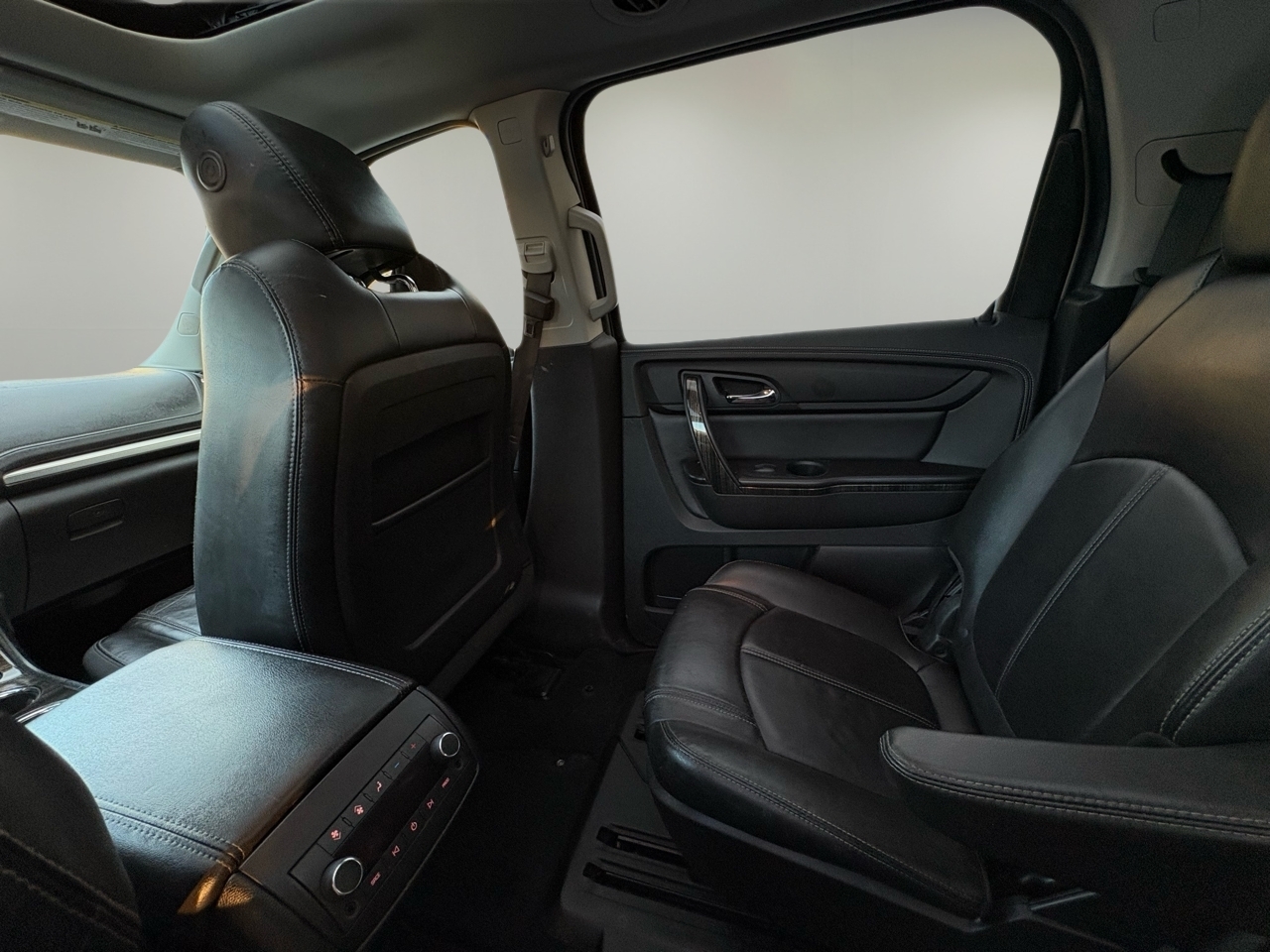 GMC Acadia AWD 4dr SLT w/SLT-1 2016