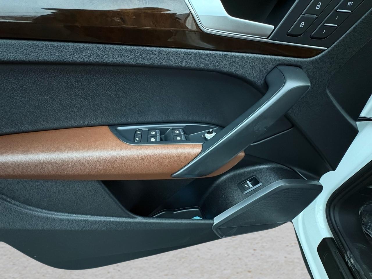 Audi Q5 Premium 45 TFSI quattro 2019