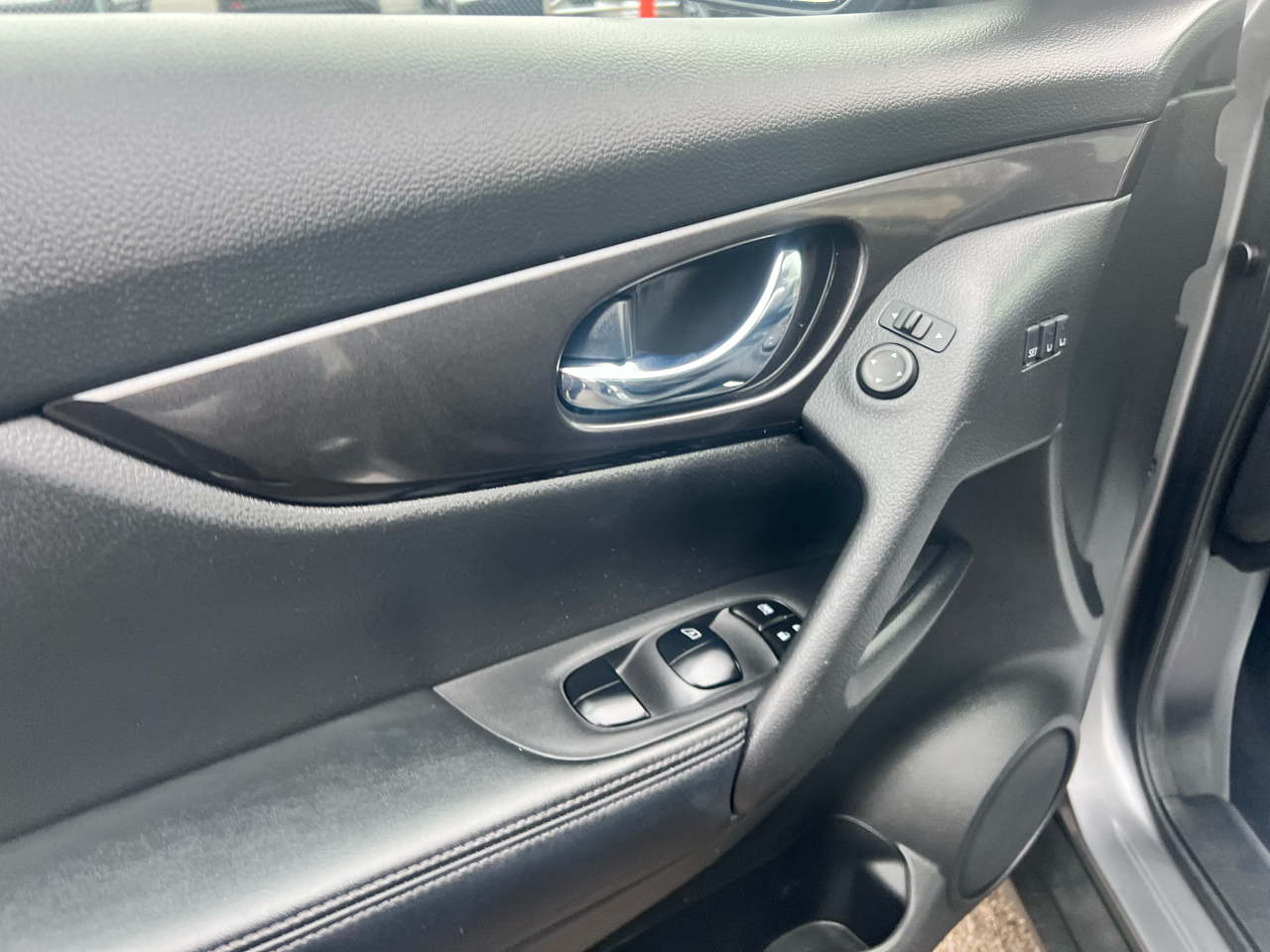 Nissan Rogue AWD SV 2018