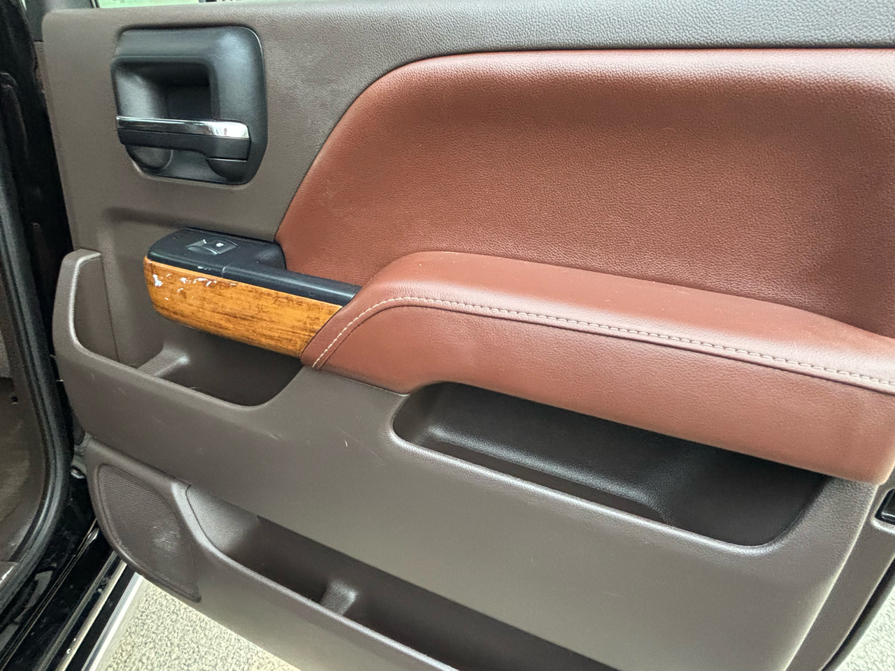 Chevrolet Silverado 1500 4WD Crew Cab 153.0" High Country 2016