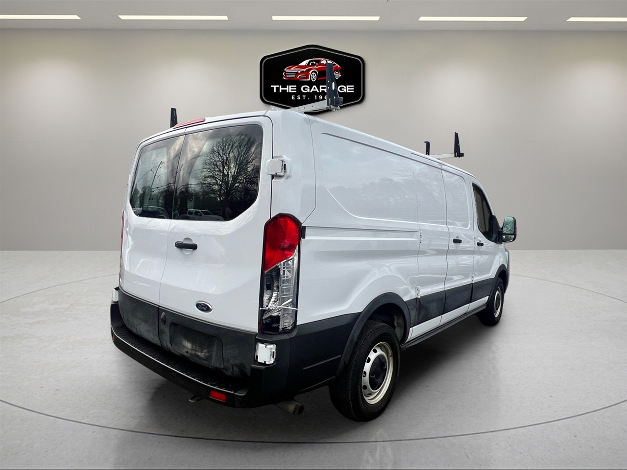 Ford Transit Cargo Van T-250 130" Low Rf 9070 GVWR RWD 2021