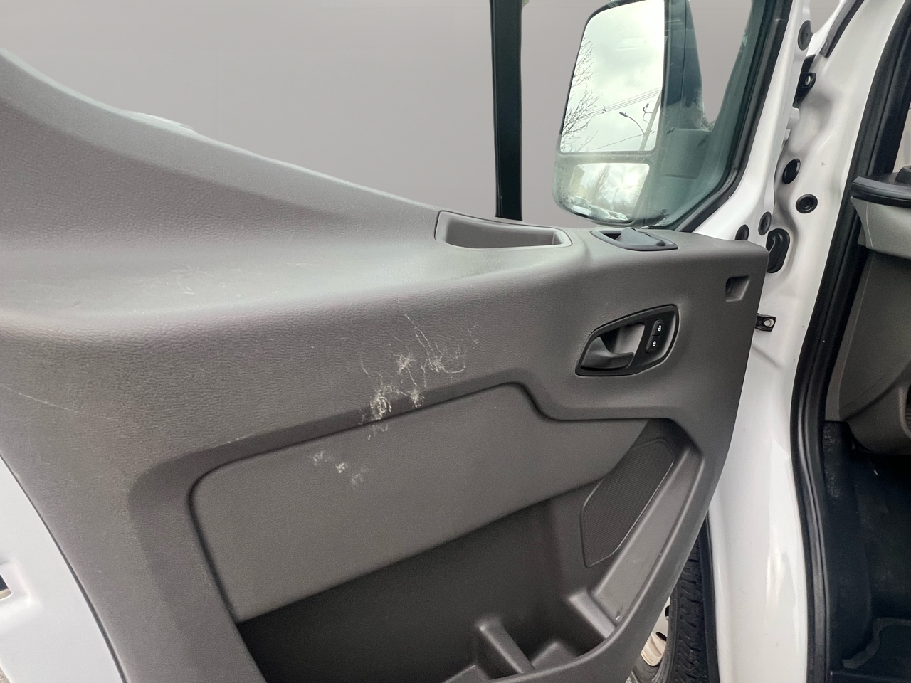 Ford Transit Cargo Van T-250 130" Low Rf 9070 GVWR RWD 2021