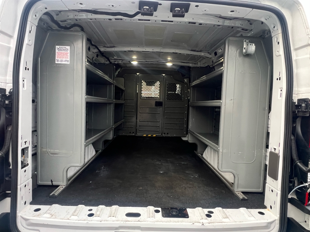 Ford Transit Cargo Van T-250 130" Low Rf 9070 GVWR RWD 2021