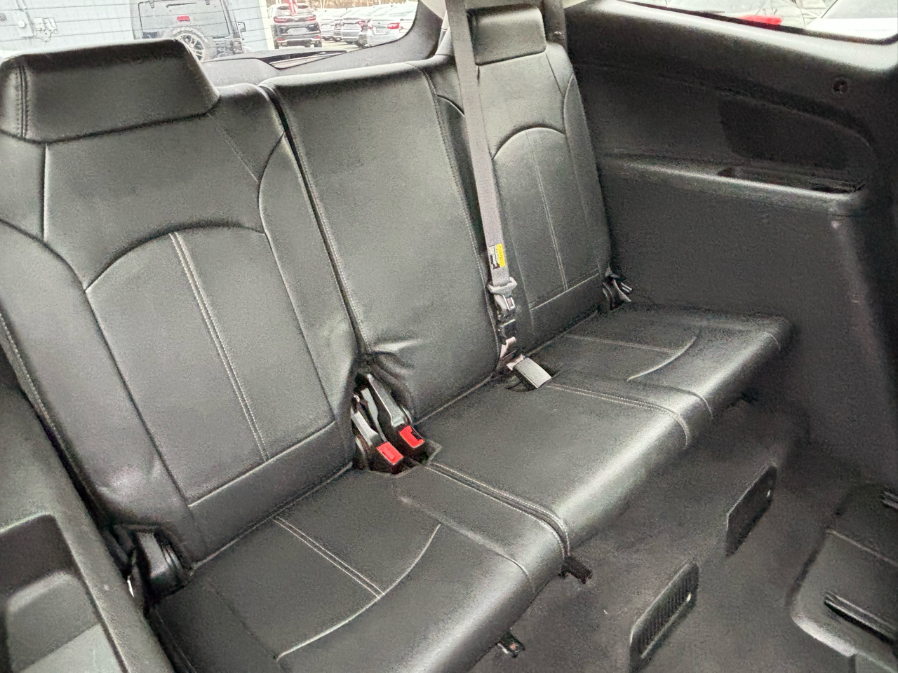 Chevrolet Traverse AWD 4dr LT w/2LT 2015