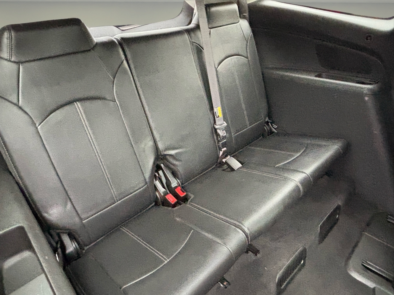 Chevrolet Traverse AWD 4dr LT w/2LT 2015