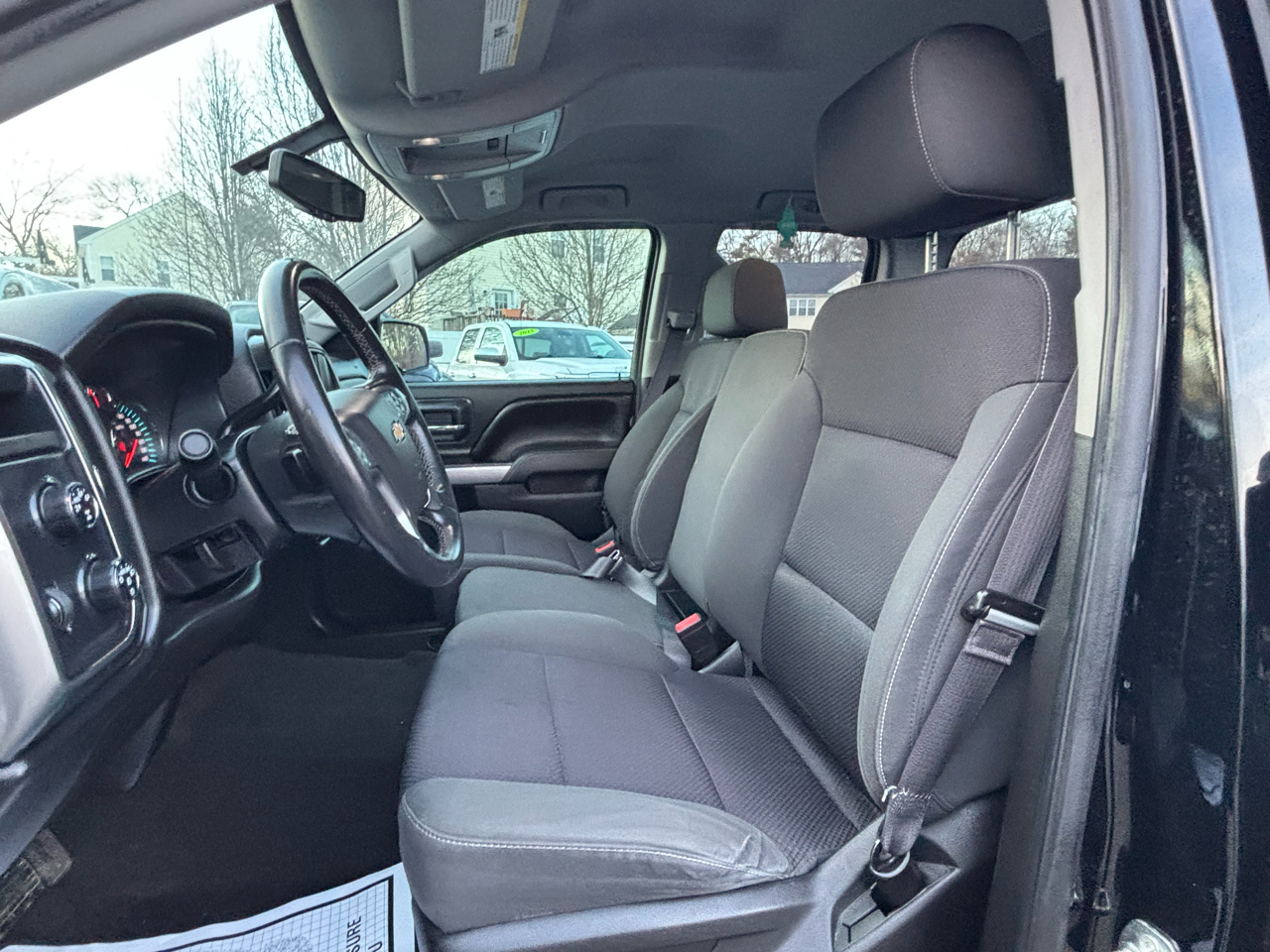 Chevrolet Silverado 1500 4WD Double Cab 143.5" LT w/1LT 2015