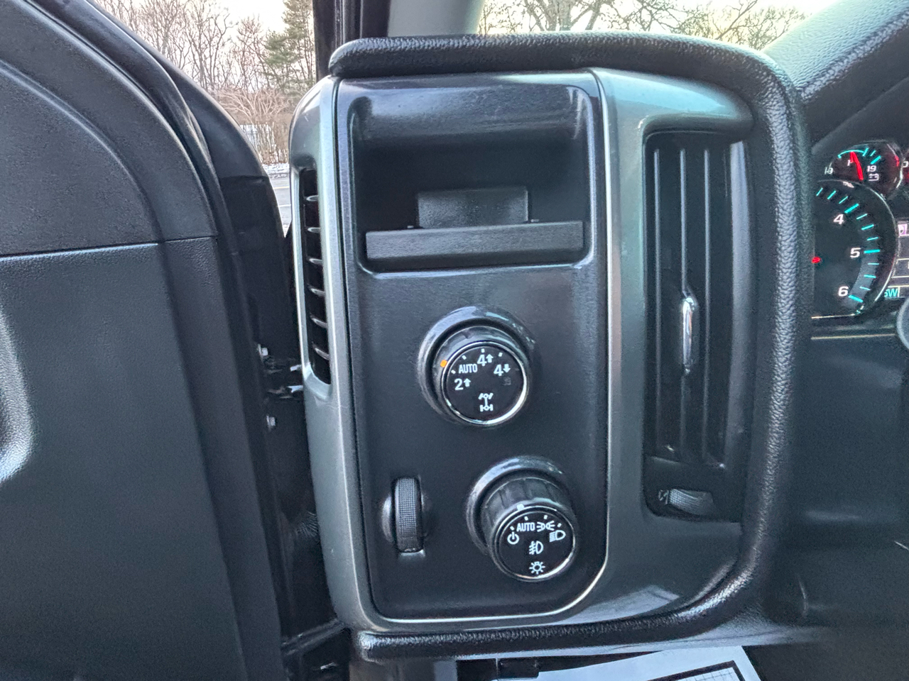 Chevrolet Silverado 1500 4WD Double Cab 143.5" LT w/1LT 2015