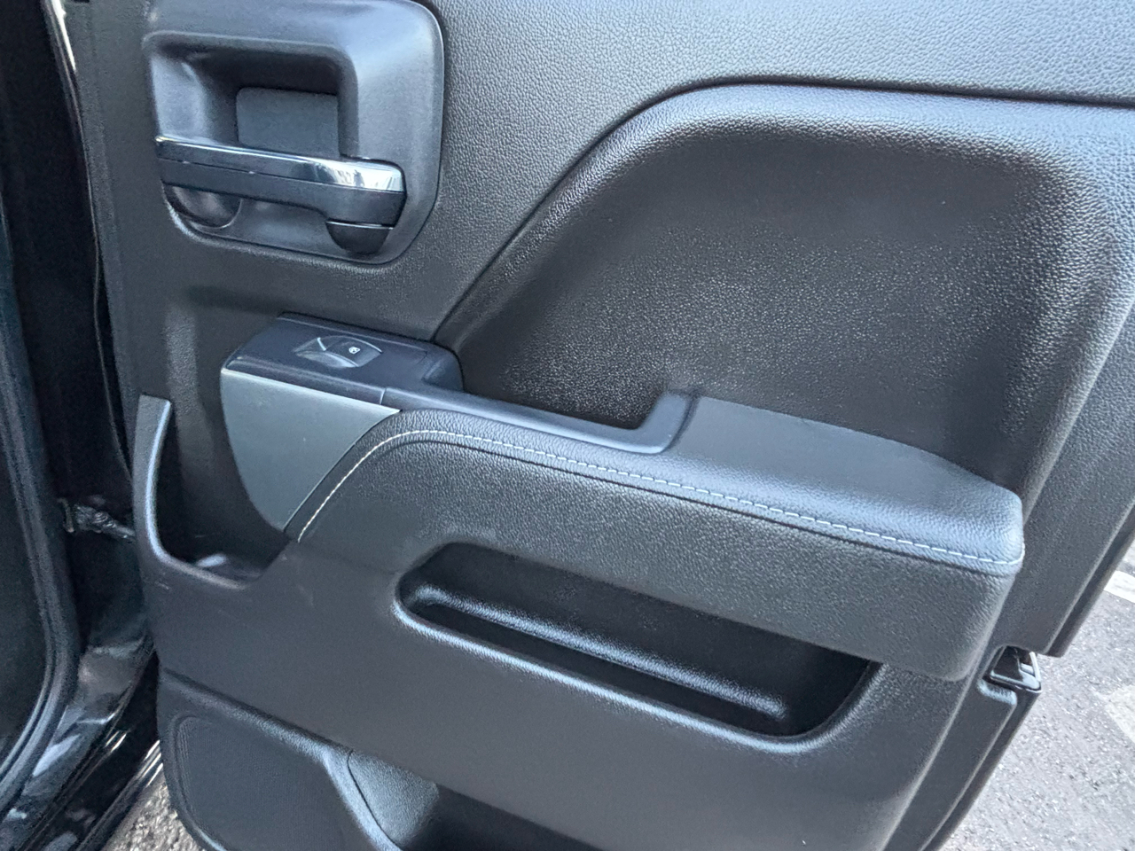 Chevrolet Silverado 1500 4WD Double Cab 143.5" LT w/1LT 2015