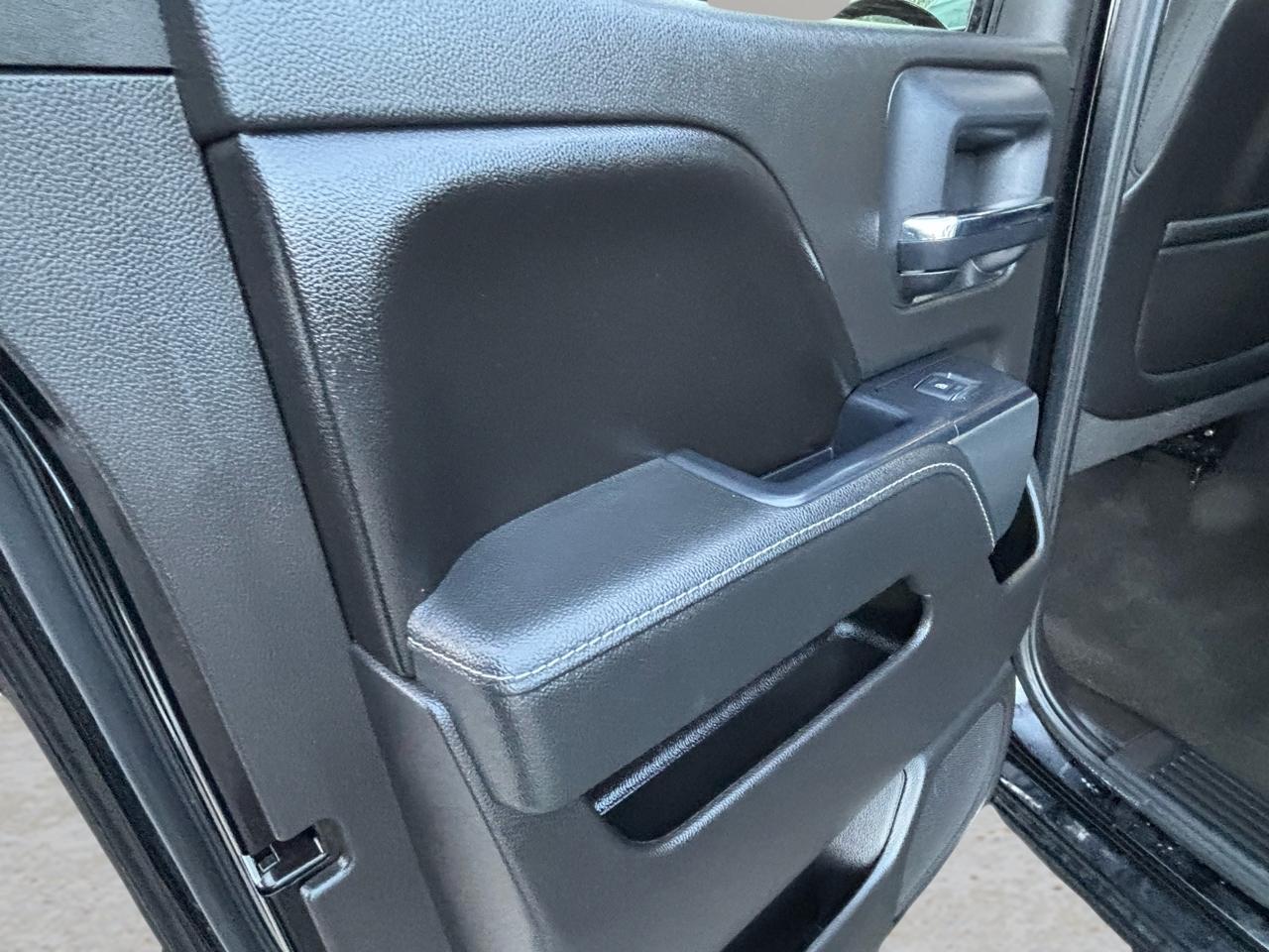 Chevrolet Silverado 1500 4WD Double Cab 143.5" LT w/1LT 2015