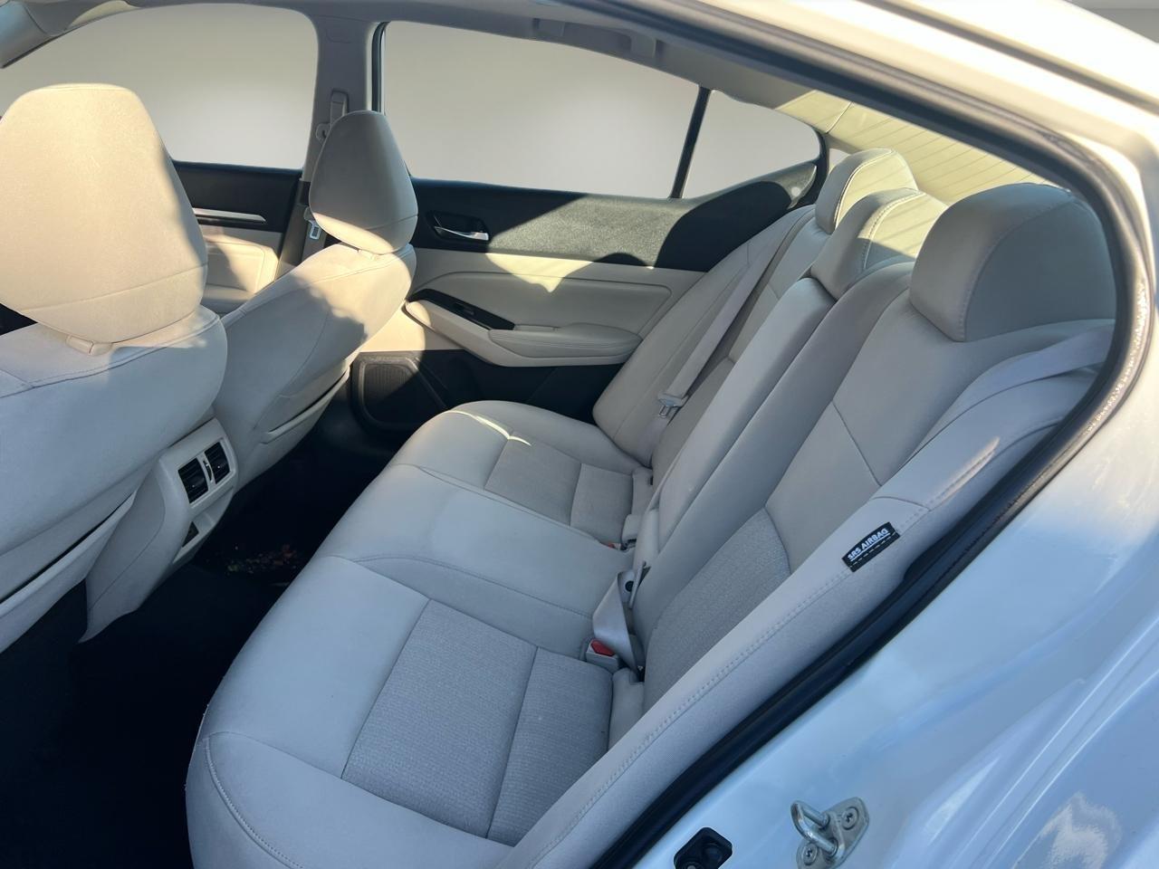 Nissan Altima 2.5 SV Sedan 2020