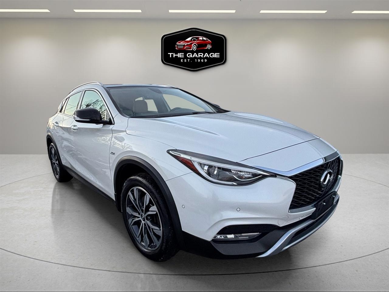 Infiniti QX30 Premium AWD 2018