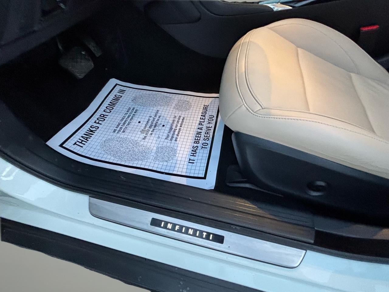 Infiniti QX30 Premium AWD 2018