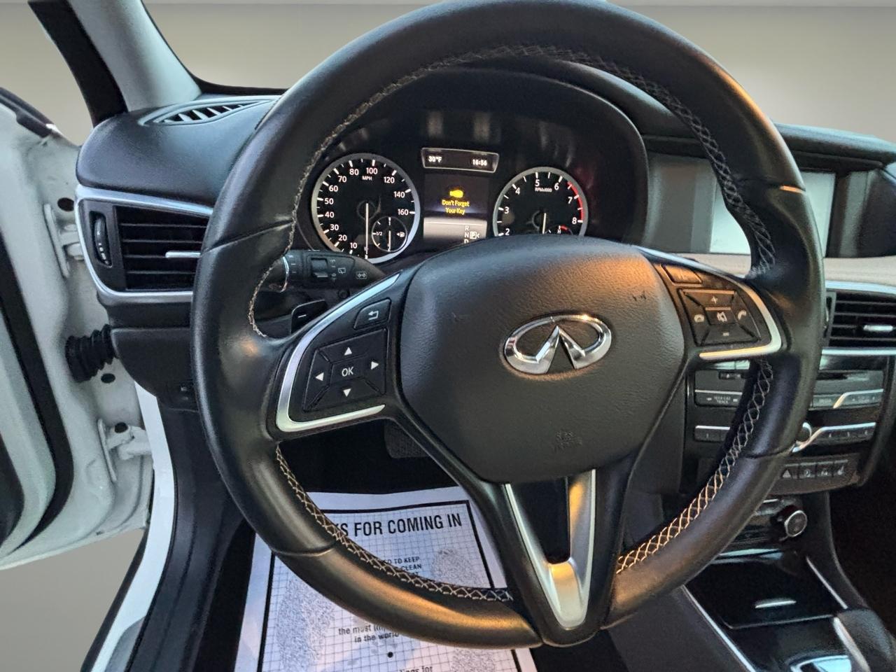 Infiniti QX30 Premium AWD 2018