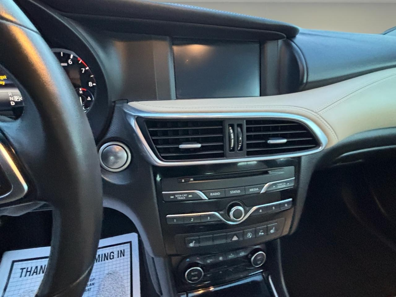 Infiniti QX30 Premium AWD 2018