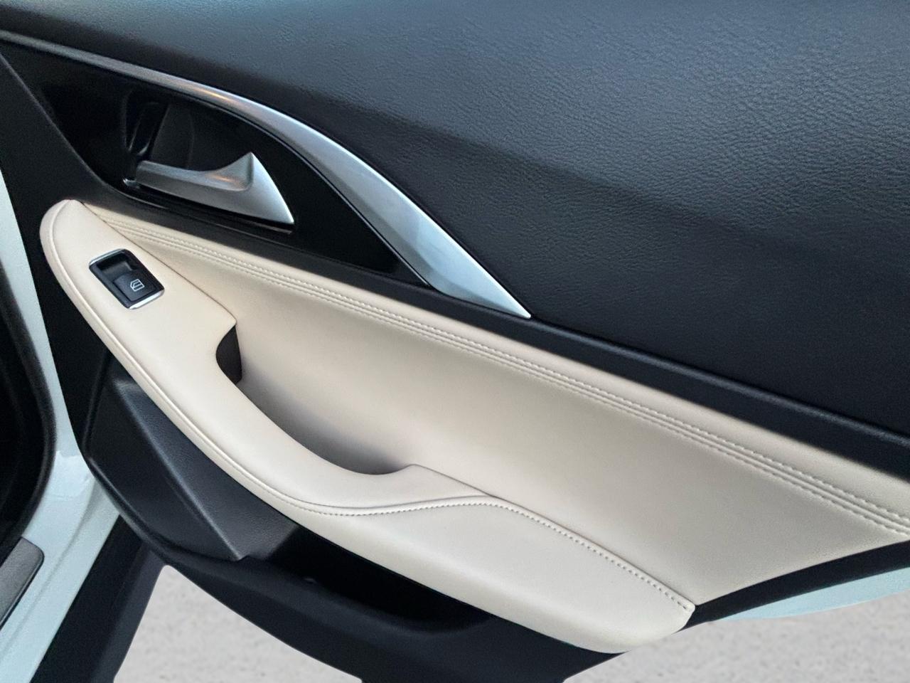 Infiniti QX30 Premium AWD 2018