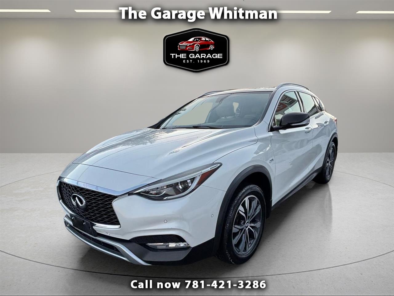 2018 INFINITI QX30 Premium