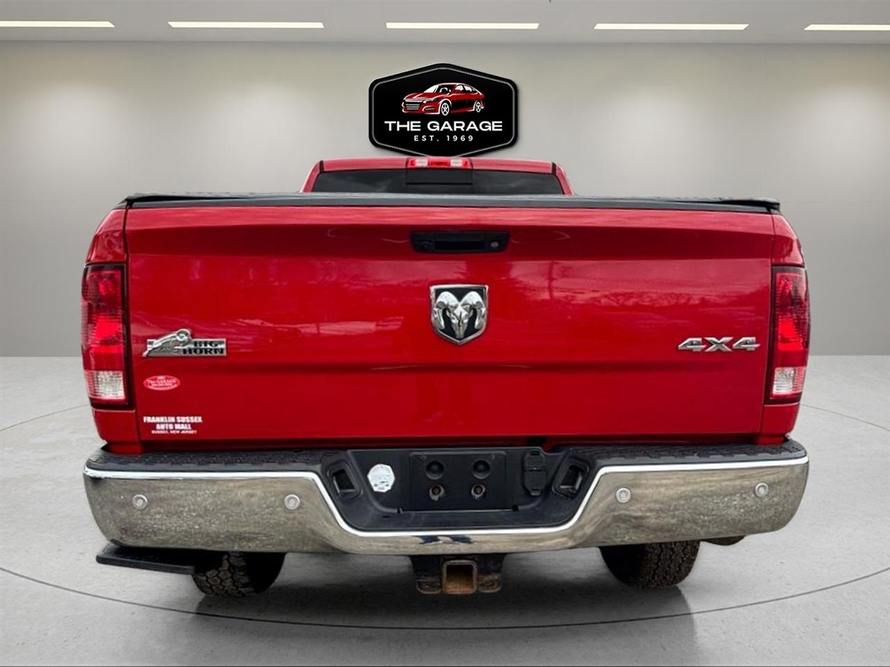 RAM 2500 4WD Mega Cab 160.5" Big Horn 2016